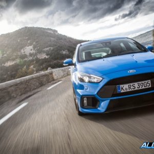 2016-Ford-Focus-RS-121-876x5351.jpg